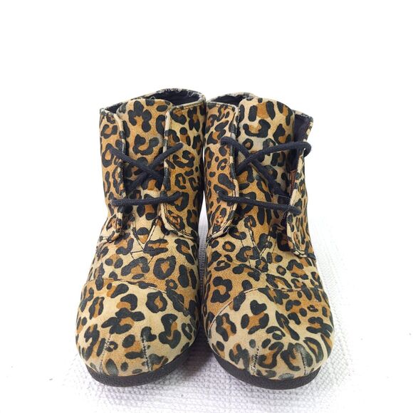 Qupid Wedge Booties Leopard Print Lace Up Ankle Boots Shoes Womens Size 6 - Picture 2 of 5